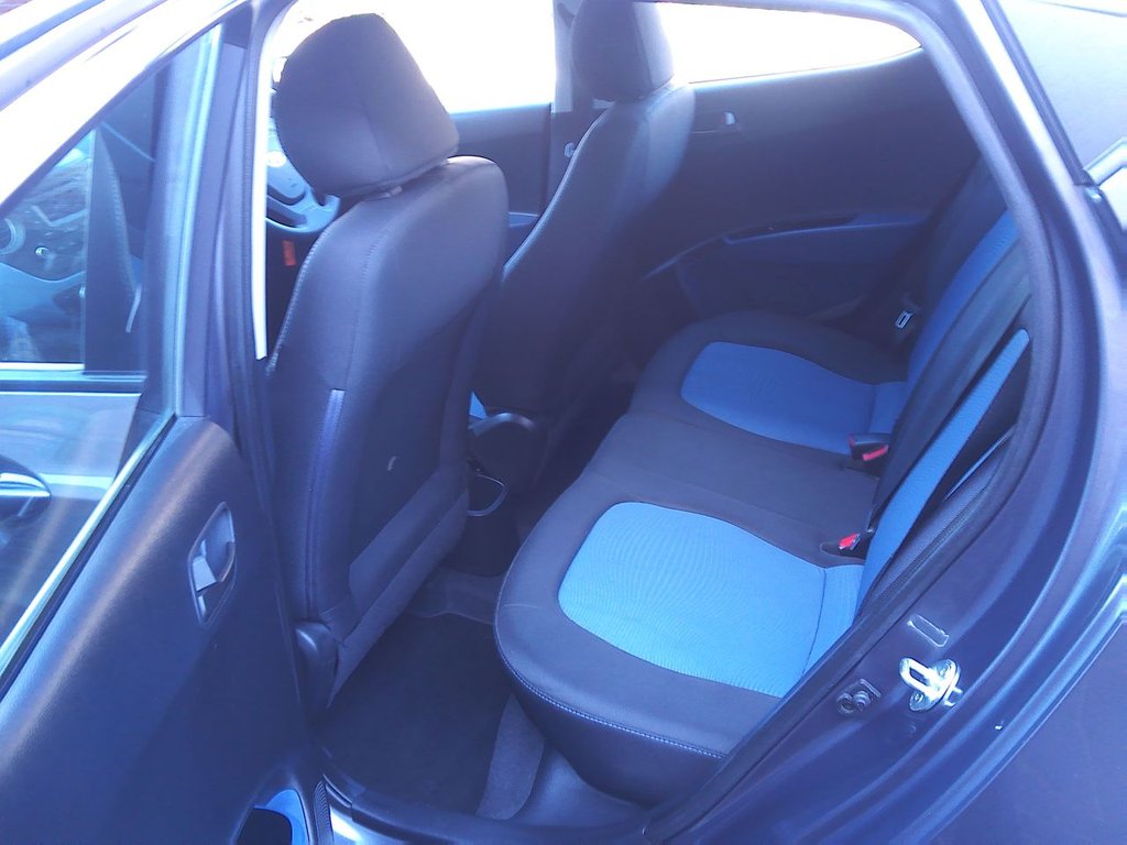 Used Hyundai i10 2015 for sale - 78167542: Photo 8