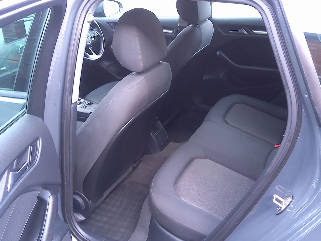 Used Audi A3 2017 for sale - 77904951: Photo 10