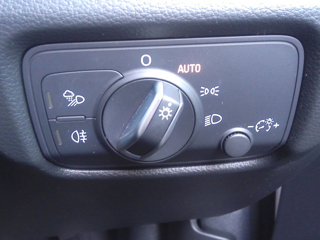 Used Audi A3 2017 for sale - 77904951: Photo 16