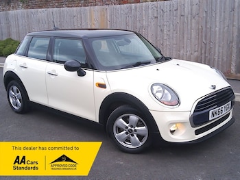 MINI Hatch feature image