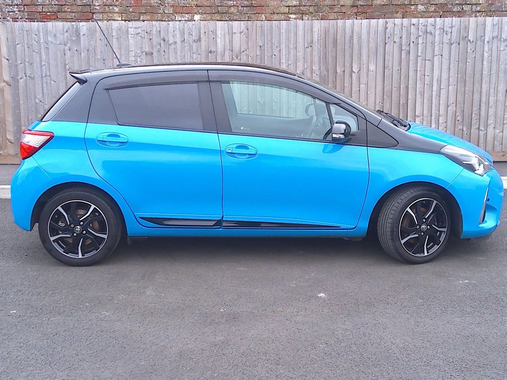 Used Toyota Yaris 2018 for sale - 77919542: Photo 25