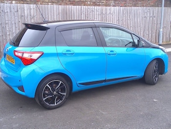 Used Toyota Yaris 2018 for sale - 77919542: Photo