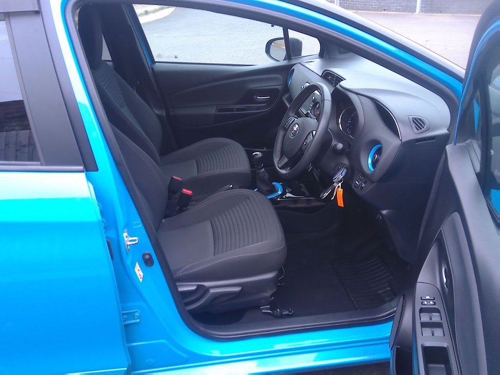 Used Toyota Yaris 2018 for sale - 77919542: Photo 6