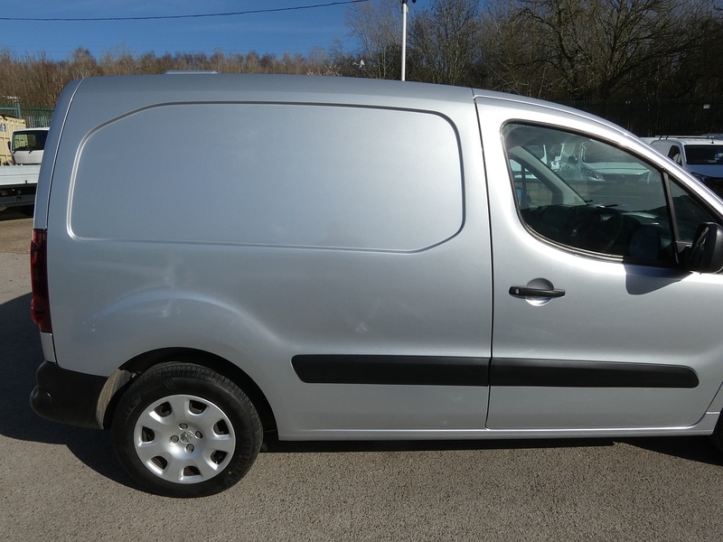 Used Peugeot Partner 2015 for sale - 77749171: Photo 22