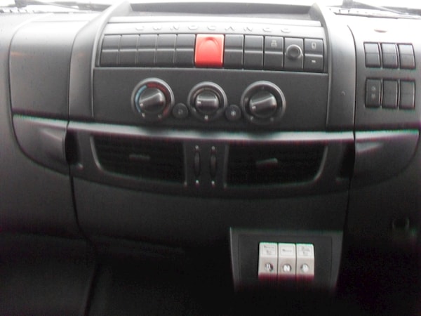 Used Iveco Eurocargo 2010 for sale - 72307761: Photo 8