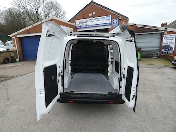 Used Nissan NV200 2015 for sale - 77720643: Photo