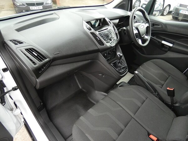 Used Ford Transit Connect 2014 for sale - 64827062: Photo 32