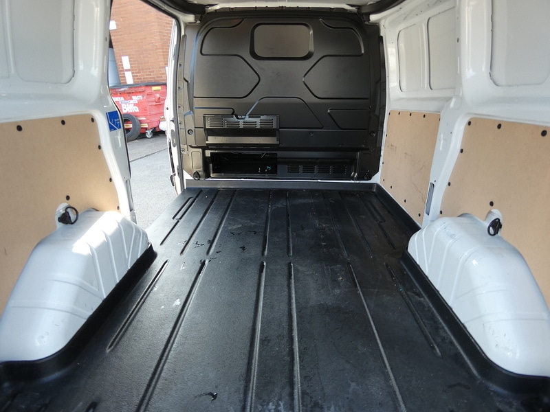 Used Ford Transit Custom 2017 for sale - 77749173: Photo 3