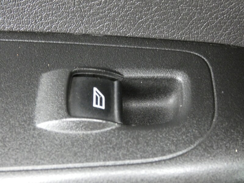 Used Ford Transit Courier 2015 for sale - 77528005: Photo 30