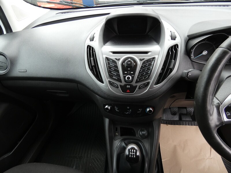 Used Ford Transit Courier 2015 for sale - 77528005: Photo 9