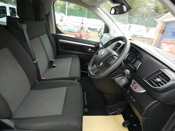 Used Toyota PROACE CITY Verso 2021 for sale - 78576606: Photo
