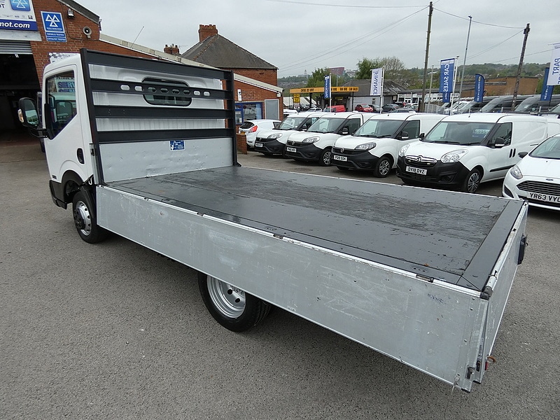 Vehicle 33