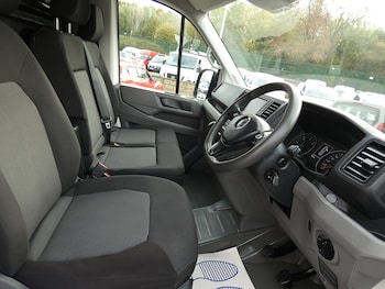 Used Volkswagen Crafter 2019 for sale - 76224100: Photo 2