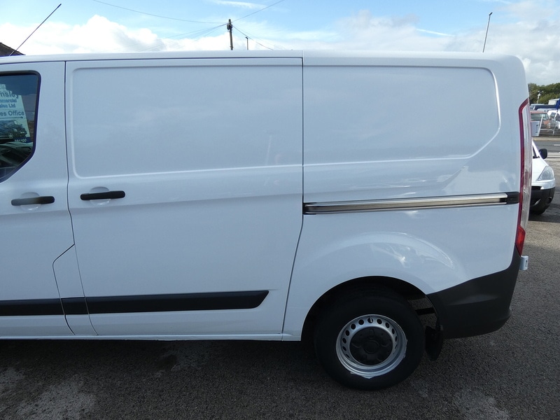 Used Ford Transit Custom 2017 for sale - 76352989: Photo 19