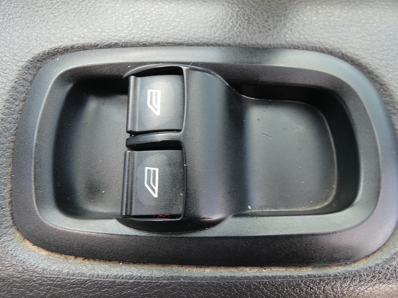 Used Ford Transit Custom 2017 for sale - 76352989: Photo 26