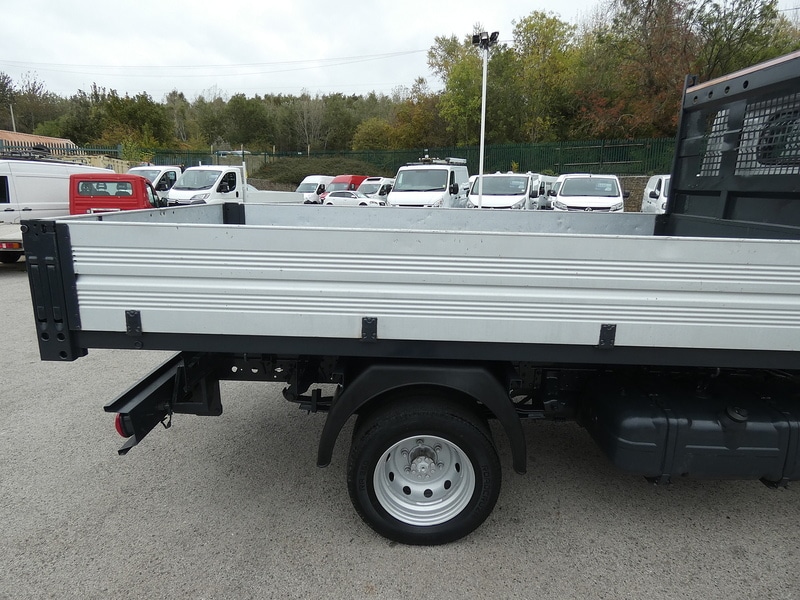 Used Nissan Cabstar 2016 for sale - 77880621: Photo 23