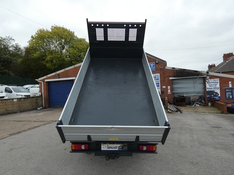 Used Nissan Cabstar 2016 for sale - 77880621: Photo 3