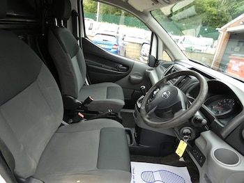 Used Nissan NV200 2015 for sale - 79072994: Photo