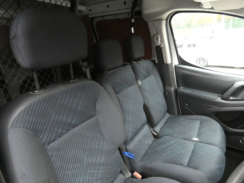 Used Peugeot Partner 2010 for sale - 76286222: Photo 24
