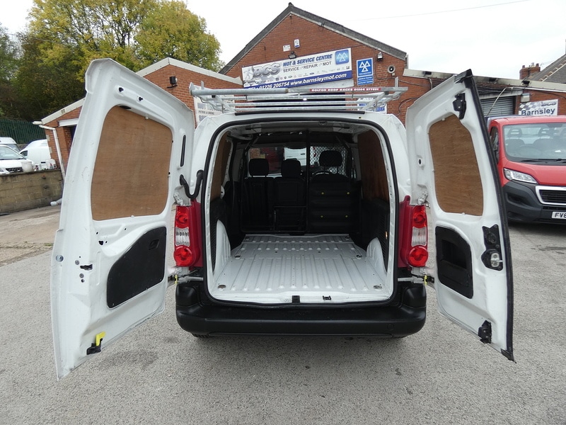 Used Peugeot Partner 2010 for sale - 76286222: Photo 30