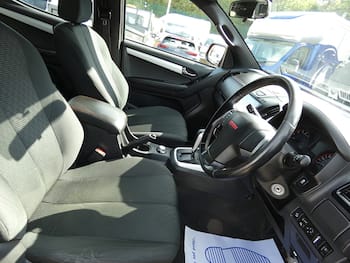 Used Isuzu D-Max 2019 for sale - 79667584: Photo