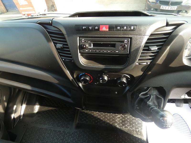 Used Iveco Daily 2018 for sale - 76736468: Photo 23