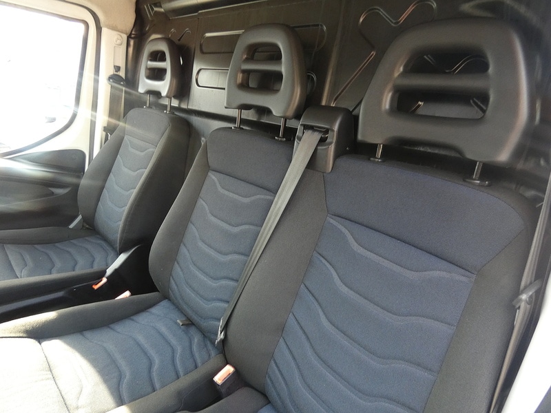 Used Iveco Daily 2018 for sale - 76736468: Photo 27