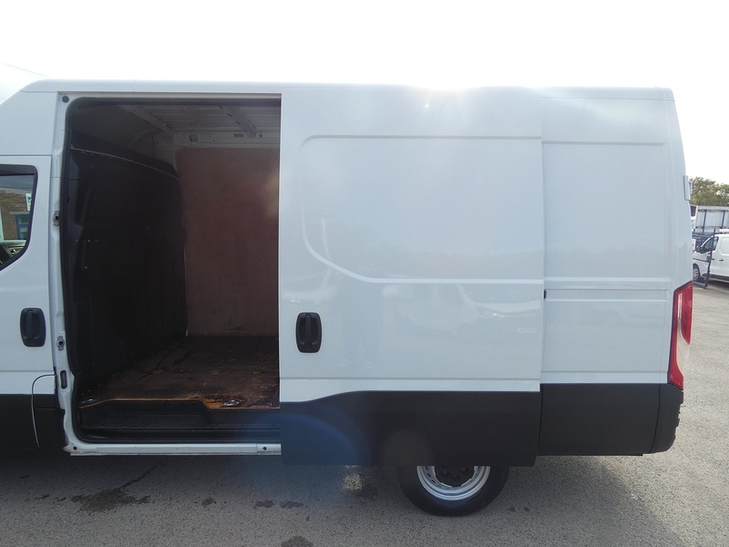 Used Iveco Daily 2018 for sale - 76736468: Photo 30