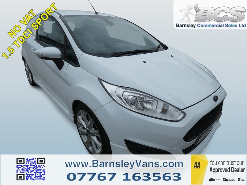 Used Ford Fiesta 2017 for sale - 77720640: Photo 1