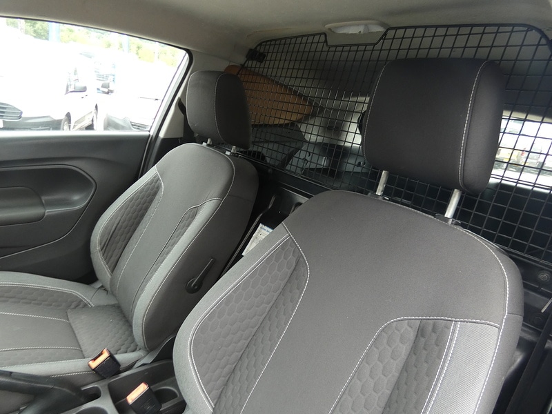 Used Ford Fiesta 2017 for sale - 77720640: Photo 28