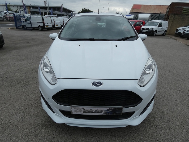 Used Ford Fiesta 2017 for sale - 77720640: Photo 7