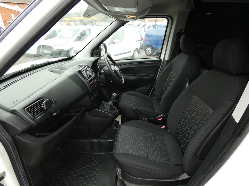 Used Vauxhall Combo 2014 for sale - 77528001: Photo 27