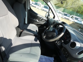 Used Peugeot Partner 2016 for sale - 78228339: Photo