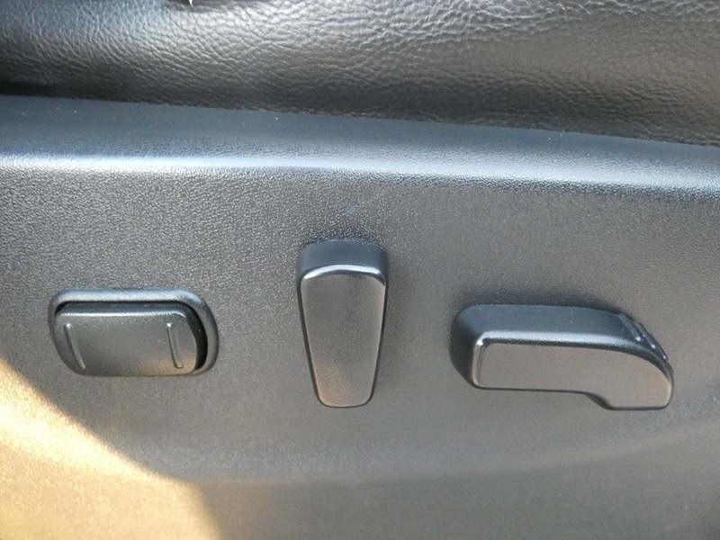 Used Nissan Navara 2019 for sale - 76903783: Photo 24