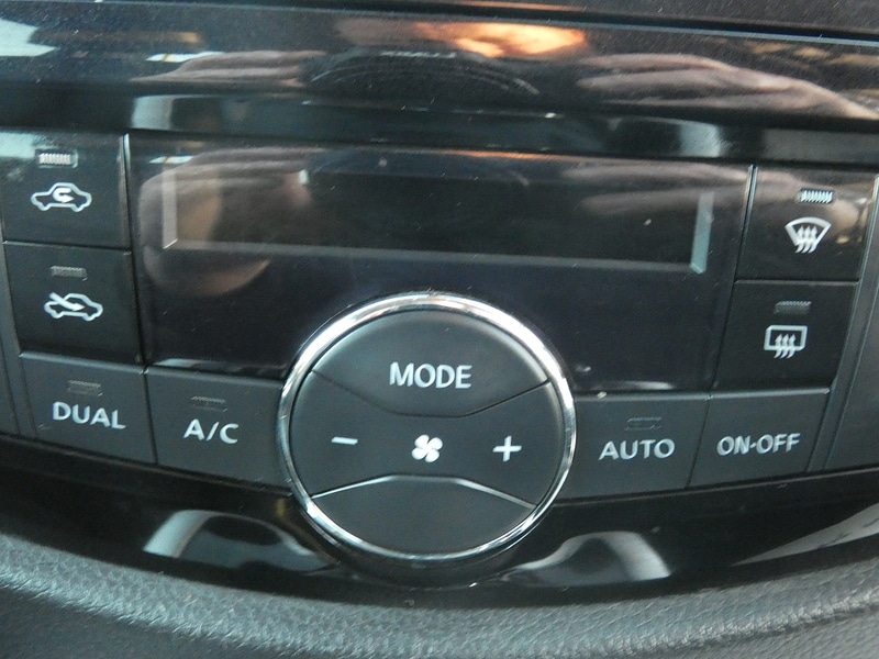 Used Nissan Navara 2019 for sale - 76903783: Photo 28