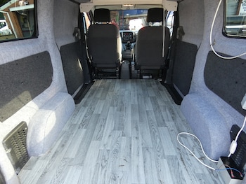 Used Nissan NV200 2013 for sale - 76157773: Photo