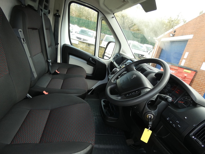 Used Peugeot Boxer 2019 for sale - 76605310: Photo 2