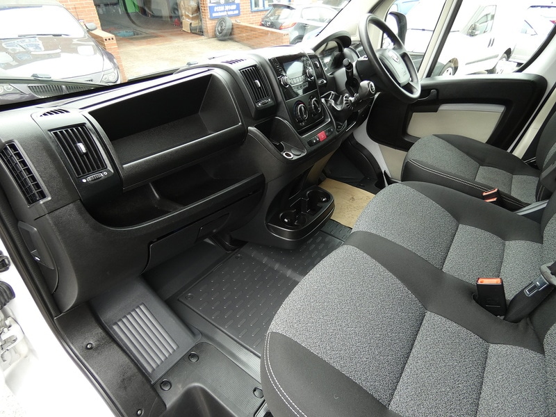 Vehicle 29