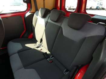 Used Ford Transit Courier 2018 for sale - 74367472: Photo
