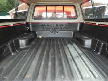 Used Toyota Hilux 2006 for sale - 64828167: Photo