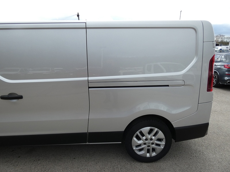 Used Renault Trafic 2019 for sale - 77880631: Photo 19
