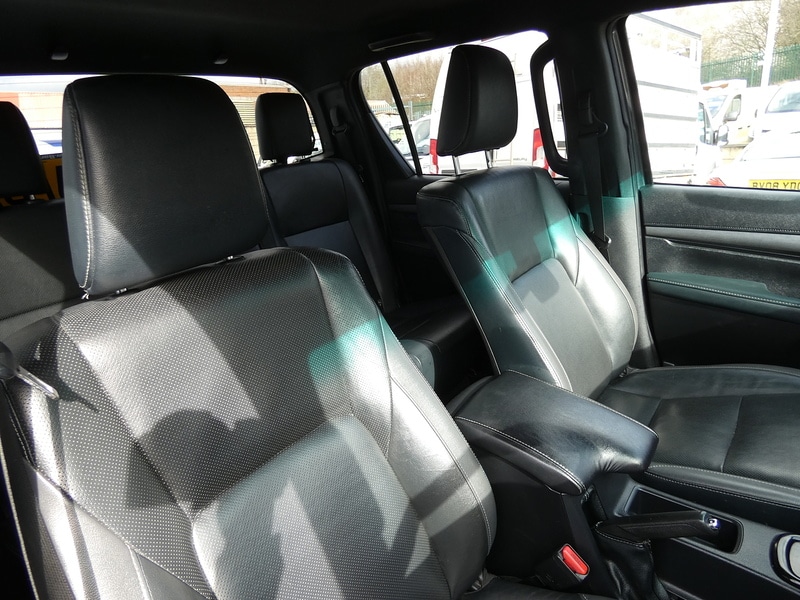 Used Toyota Hilux 2021 for sale - 77720642: Photo 24