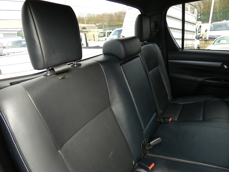 Used Toyota Hilux 2021 for sale - 77720642: Photo 35