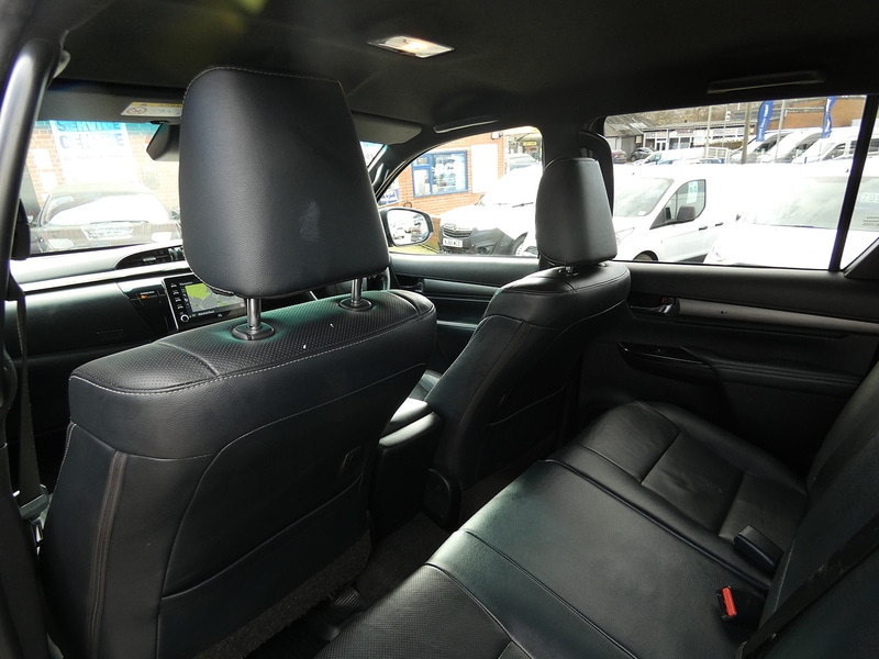 Used Toyota Hilux 2021 for sale - 77720642: Photo 37