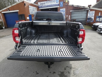 Used Toyota Hilux 2021 for sale - 77720642: Photo