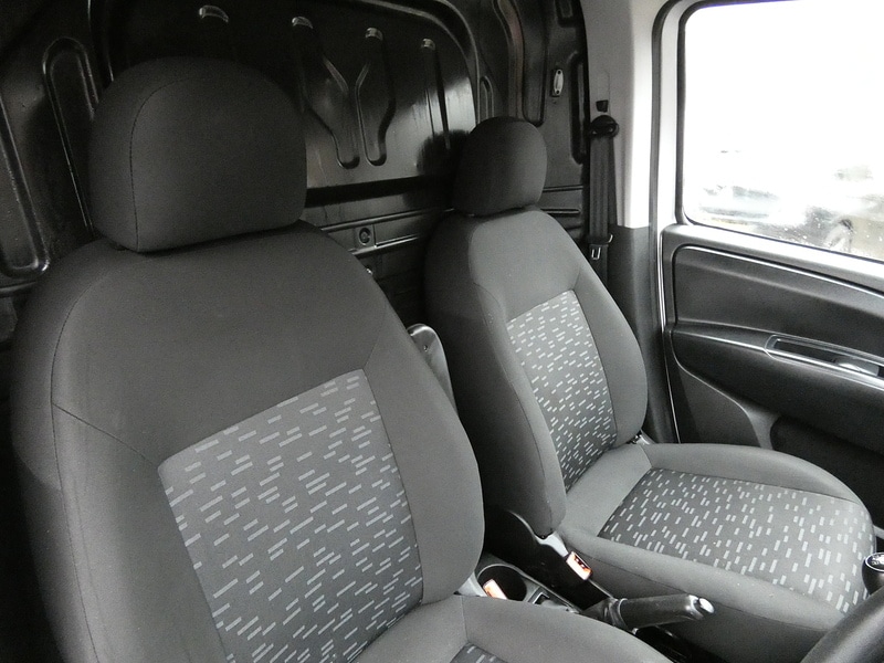 Used Vauxhall Combo 2016 for sale - 77418297: Photo 24