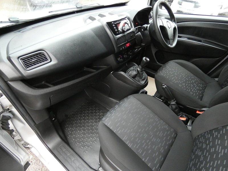 Used Vauxhall Combo 2016 for sale - 77418297: Photo 29