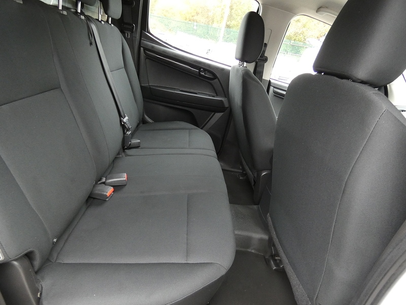 Used Isuzu D-Max 2018 for sale - 76286208: Photo 11