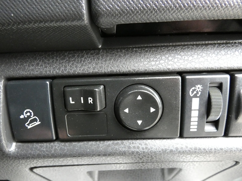 Used Isuzu D-Max 2018 for sale - 76286208: Photo 27