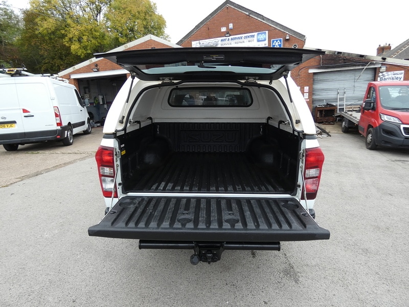 Used Isuzu D-Max 2018 for sale - 76286208: Photo 3